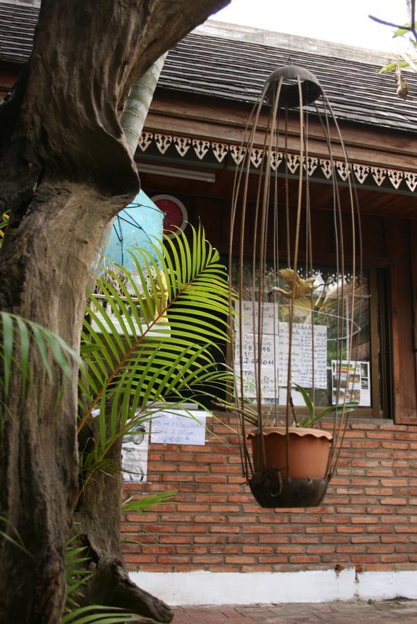 Mano Temple House Hotel Luang Prabang Exterior photo